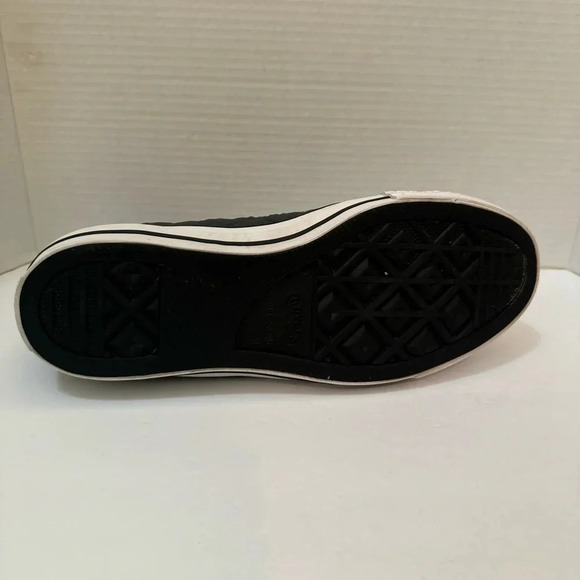 Converse All Star Chuck Taylor Black Quilted Lined Unisex Sneakers - Picture 9 of 10